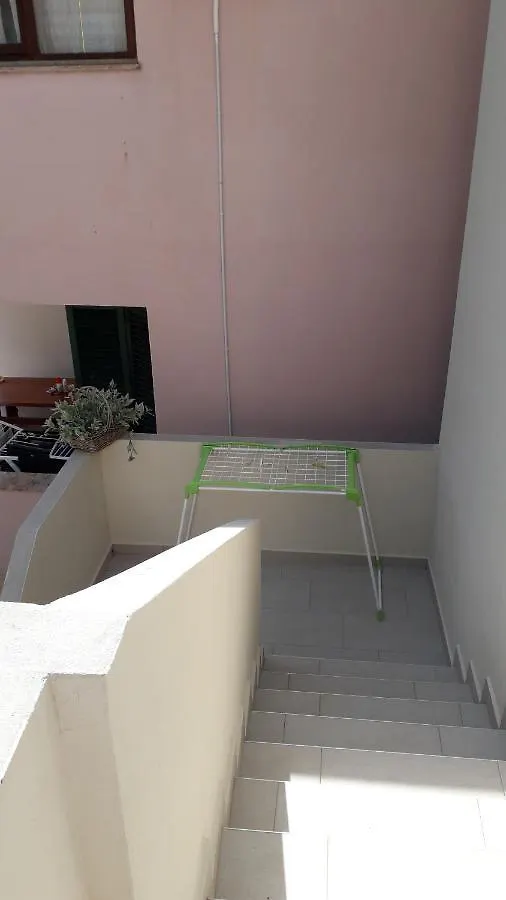בית נופש הוילה פרקו Podvrsina1A Rosa קרואטיה